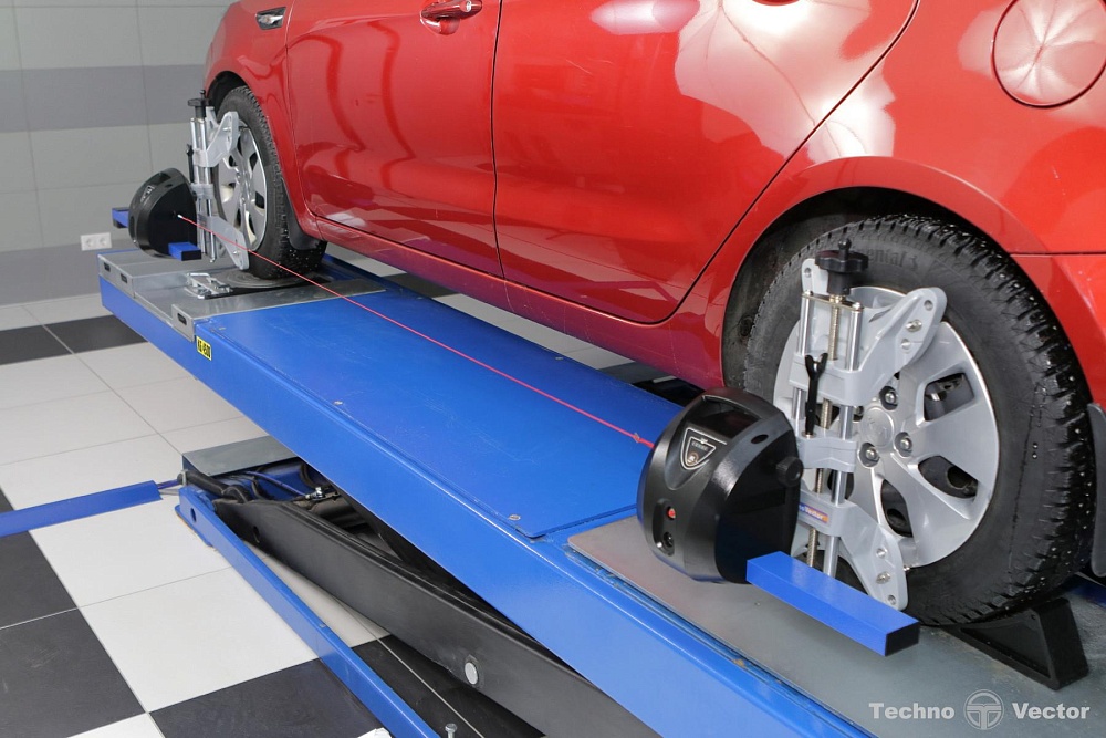 T 4214N Кордовый стенд сход-развал Техно Вектор 4